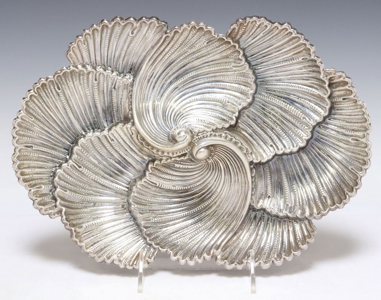 ITALIAN BUCCELLATI STERLING SILVER SEA CENTERPIECE (1 of 8)