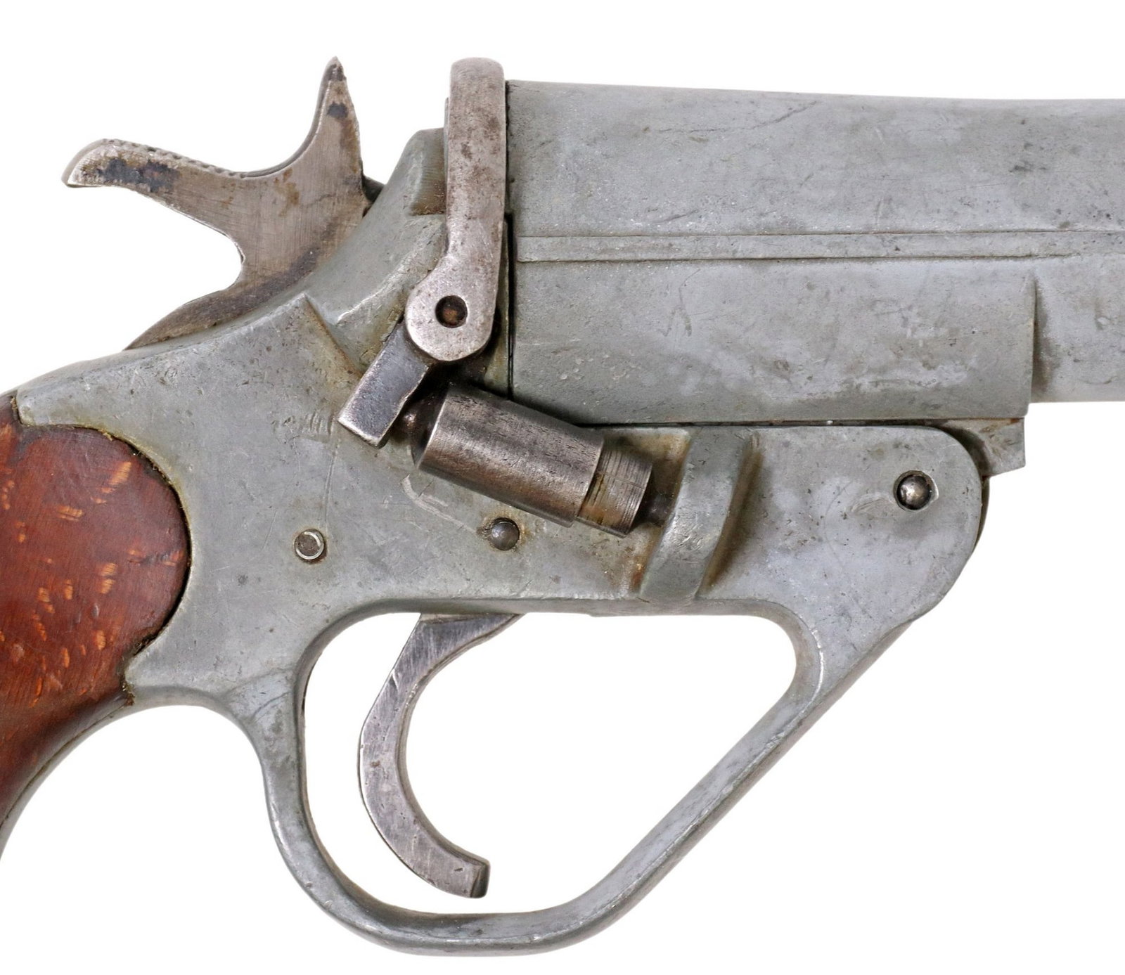 WEBLEY & SCOTT MKIV ZINC FLARE GUN: Webley Scott No.1 MK IV flare gun, WWII, the frame marked "14232" and with a broad arrow, the barrel marked "BE" and "14011", a zinc 5.75" barrel flared at the muzzl
