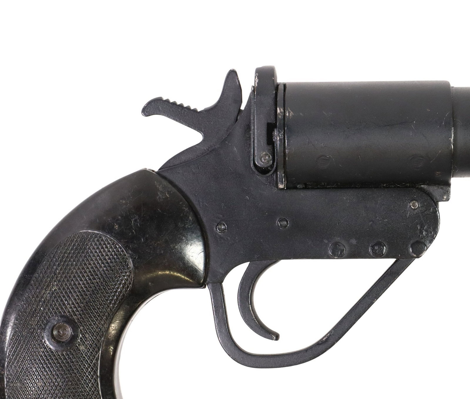 BRITISH NO 1, MK 5 FLARE GUN: British No1 Mk 5 Signal Pistol, mfg. by Schermuly, marked at the left frame "Pistol Signal 1-0 No 1 MK5, SA 59 A 7013", marked at left barrel "148188 with crossed thru line", inspe