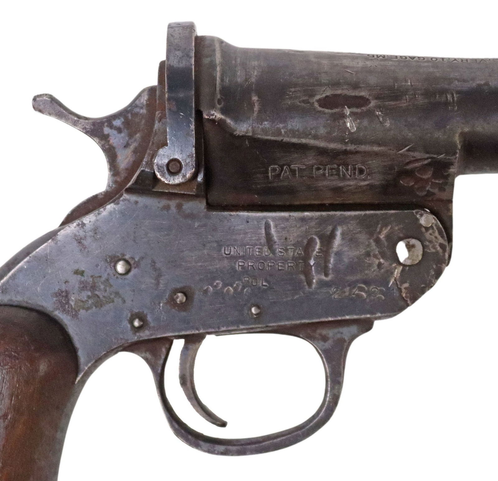 H&R M5 SCARCE FORM FLARE GUN: U.S. H&R Signal Pistol, marked at barrel top "Pistol Very 10 Gauge M5, Harrington & Richardson Arms Co., Worcester, Mass. U.S.A.", marked at left frame "Not Interchangeable"