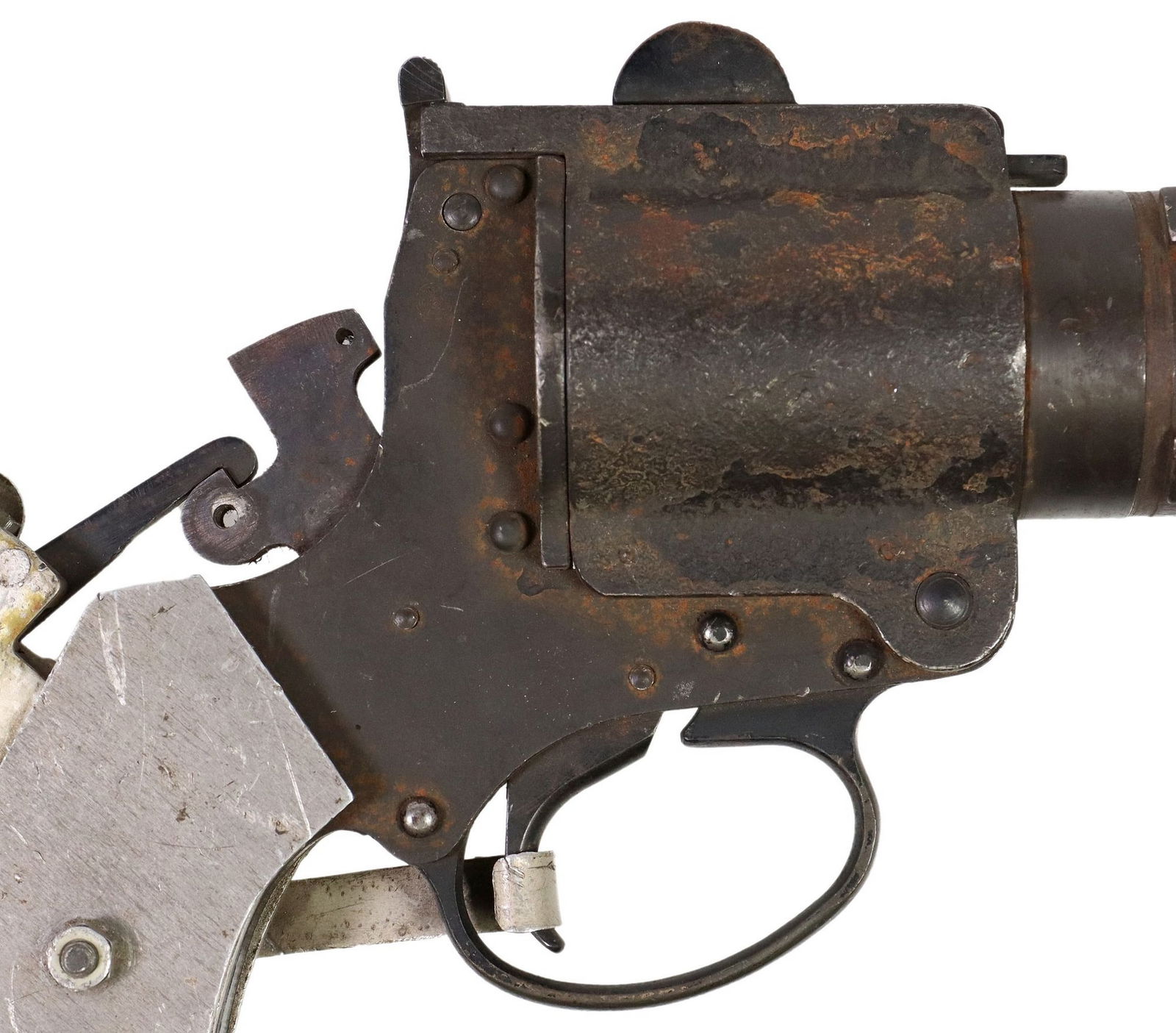BRITISH WWII AIRCRAFT WWII FLARE GUN: British No. 4 MK 1 WWII Aircraft signal gun, 1945, markings include, at left barrel "SM No 4 Mk1 star 1945", "SP 149017 CDC" and "A13987", 4.1/8" barrel w