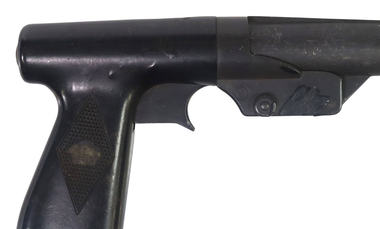 SEDGLEY 1943 FLARE GUN: Sedgley Signal Pistol, marked at the barrel top "Signal Pistol Mark 5 R.F. Sedgley Inc, 1943", marked at right frame with "S in circle", right frame number has been scraped off, nu