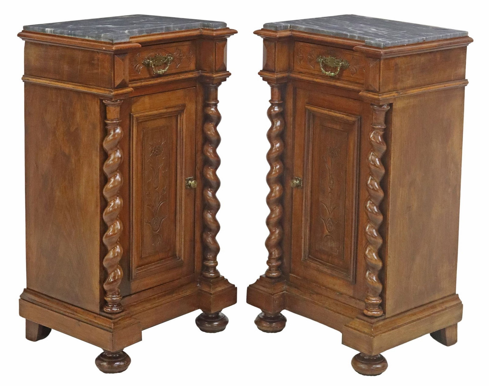 (2) ITALIAN MARBLE-TOP CARVED WALNUT BEDSIDE CABINETS: (pair) Italian carved walnut nightstands, late 19th c., each having shaped marble top, above single drawer and cabinet door, revealing shelved interior, with incised scrollwork and floral motifs, flan