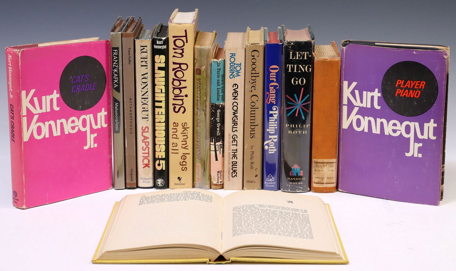 (15) BOOKS: PHILIP ROTH, TOM ROBBINS, KURT VONNEGUT & OTHERS (1 of 10)