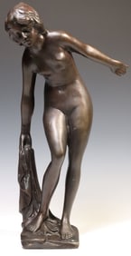 PATINATED BRONZE FIGURAL SCULPTURE, FEMALE NUDE BATHER 24"H