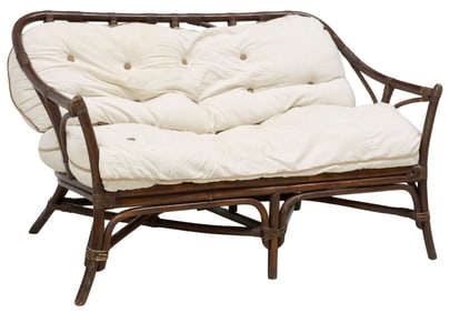 VINTAGE BAMBOO & RATTAN LOVESEAT OR GARDEN PATIO SOFA