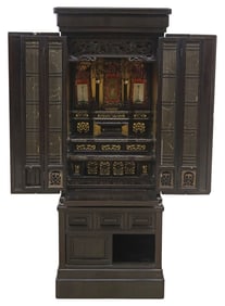 JAPANESE LACQUERED BUTSUDAN BUDDHIST SHRINE CABINET