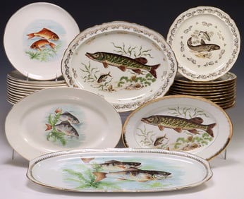 (28) FRENCH PORCELAIN FISH SERVICES, BERNARDAUD LIMOGES & OTHER