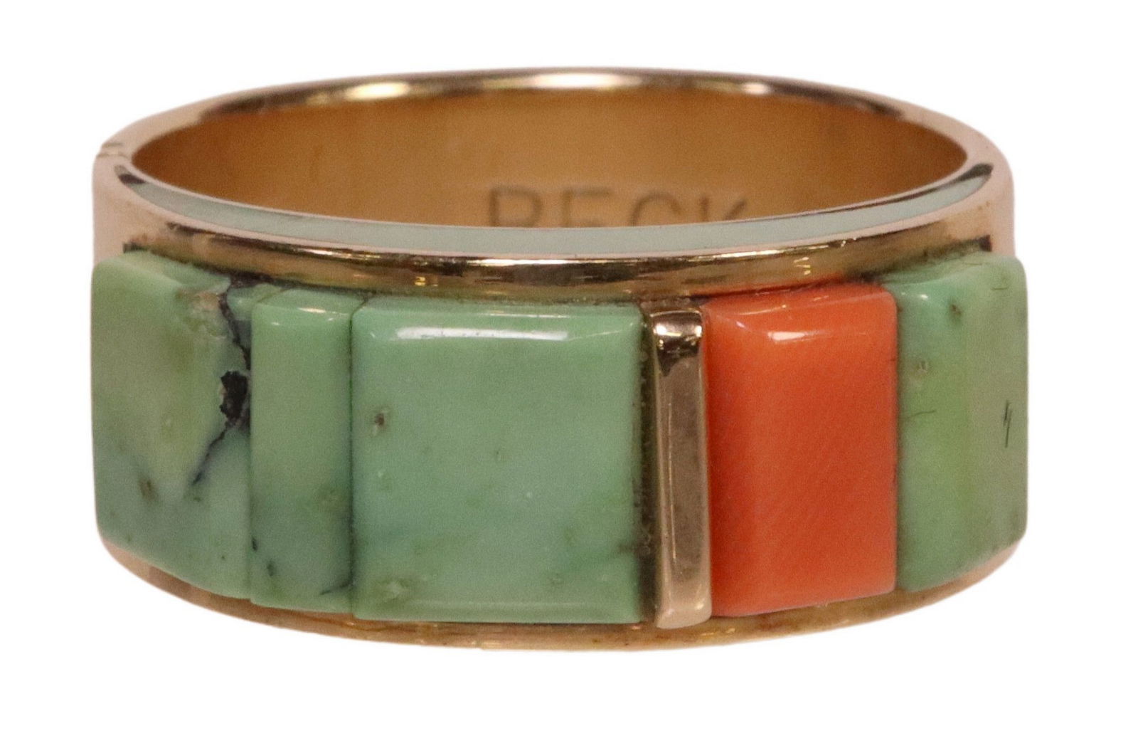 VICTOR BECK (1941-2022) NAVAJO 14KT GOLD SIDE INLAY RING: Native American 14kt yellow gold ring, signed Beck (Victor P. Beck, Navajo/ Dine, Arizona, 1941-2022), the top channel-inlaid with turquoise, pink coral and gold spacer, one side inlaid with turquoise