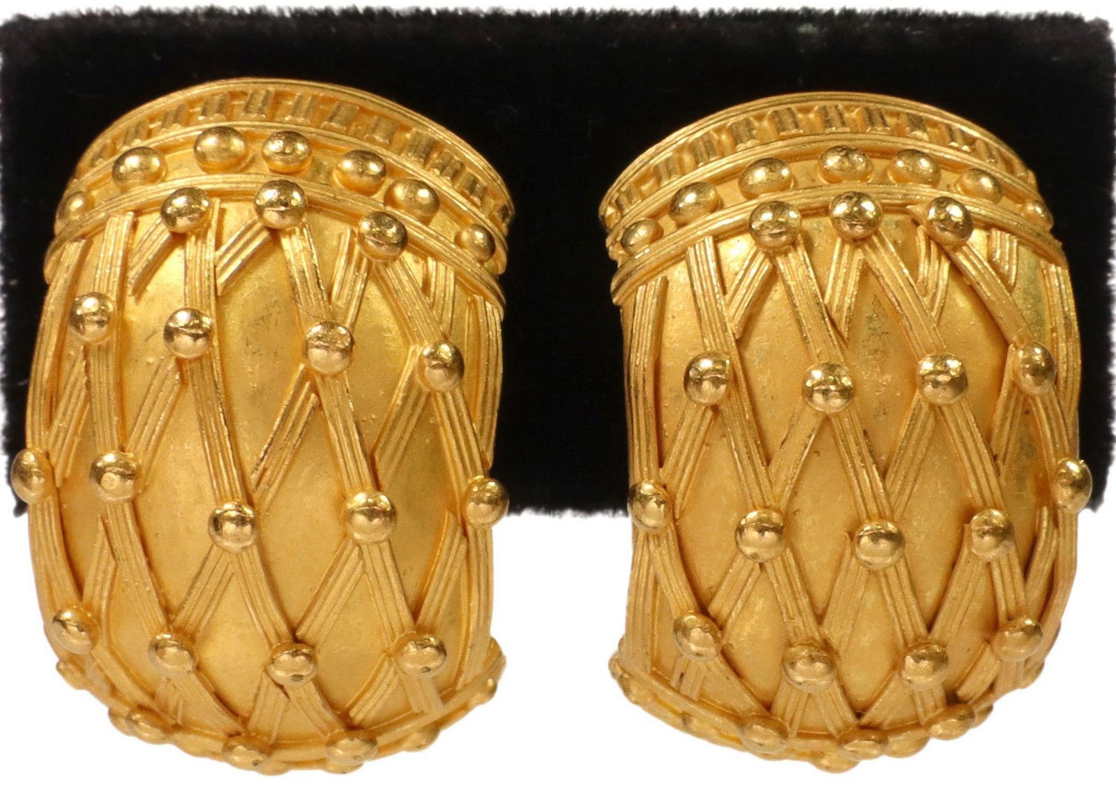 (PR) ESTATE DESIGNER CAROLYN TYLER 22KT YELLOW GOLD EARRINGS W/ 18KT POSTS (1 of 6)