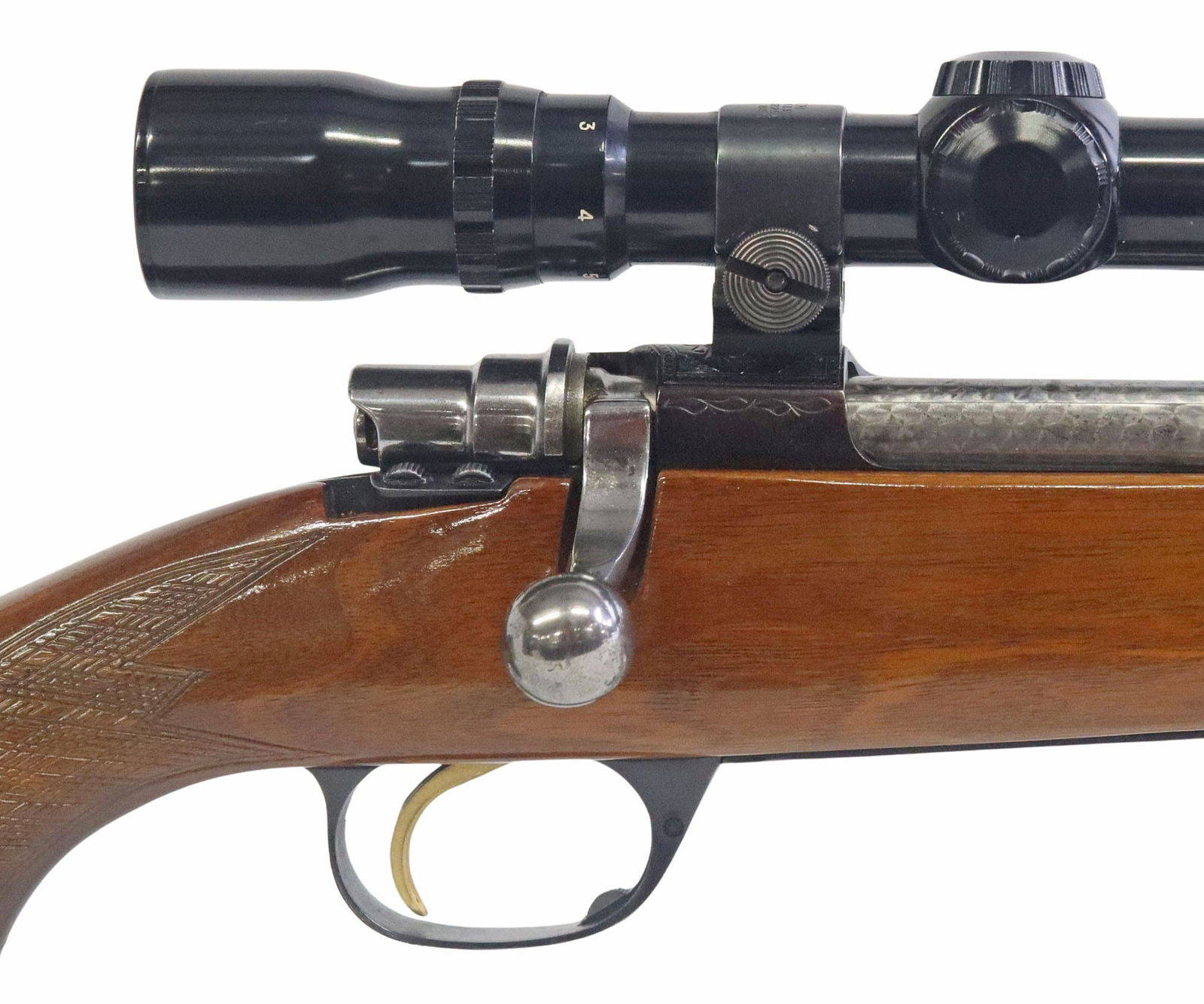 PARKER-HALE .30-06 RIFLE & SCOPE: Parker-Hale Rifle, bolt action, .30-06 caliber, 24" barrel, mounted Weaver Classic Variable 2,7-7X scope, jeweled bolt, gilt trigger, scrolled engraving at receiver,, trigger guard and floor plat