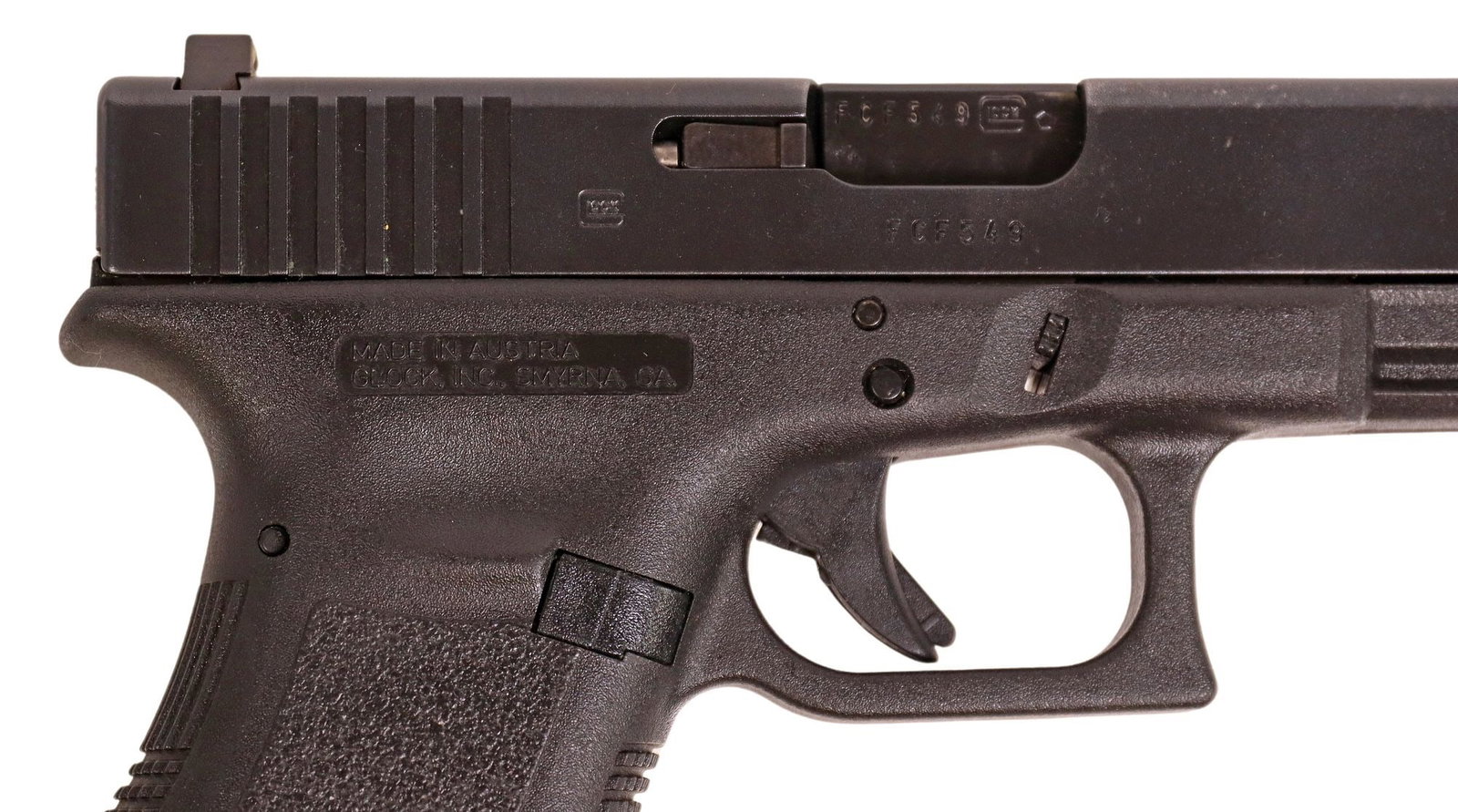 GLOCK MODEL 22, GEN 3 PISTOL, .40 CAL, CASE, PAPERS: Glock Model 22 Auto Pistol, Gen. 3, .40 caliber, 4.5" barrel, white dot front sight, 15 round Glock magazine, Glock hard case, papers, finish very good, action good, bore bright, g