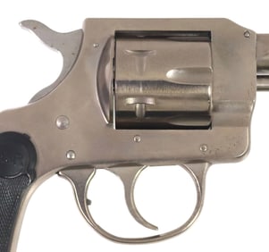 H&R M733 SAINLESS STEEL REVOLVER, .32 CALIBER
