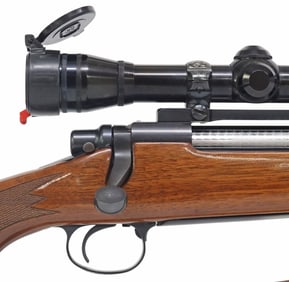 REMINGTON 700 RIFLE, .30-06, REDFIELD SCOPE, 95%+