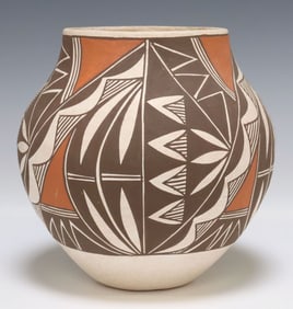 MIRIAM ORTIZ DAVIS (B.1952) LAGUNA PUEBLO NEW MEXICO POLYCHROME POTTERY VESSEL