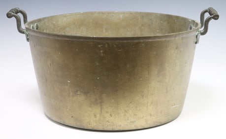 LARGE VICTORIAN PATINATED BRONZE HANDLED JAM PAN