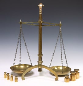 ENGLISH VICTORIAN BRASS BANKER'S BALANCE SCALES
