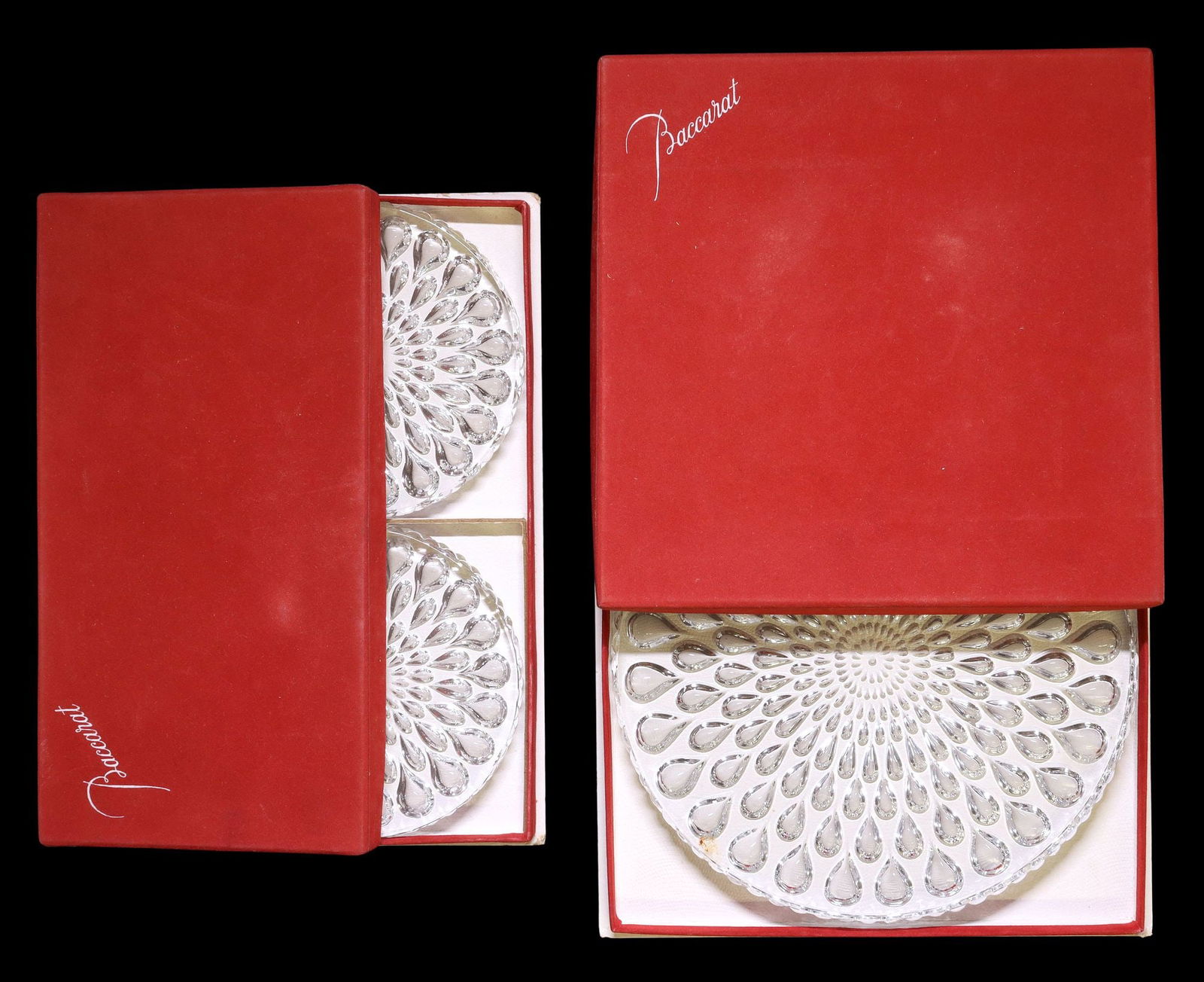 (3) FRENCH BACCARAT 'GOUTTES' CRYSTAL TRIVET & WINE BOTTLE COASTERS: (lot of 3) French Baccarat crystal table articles, in the "Gouttes d'Eau" pattern, including: (1) large trivet, approx 8 7/8"diam, (2) wine bottle coasters, approx 5 3/8"diam;