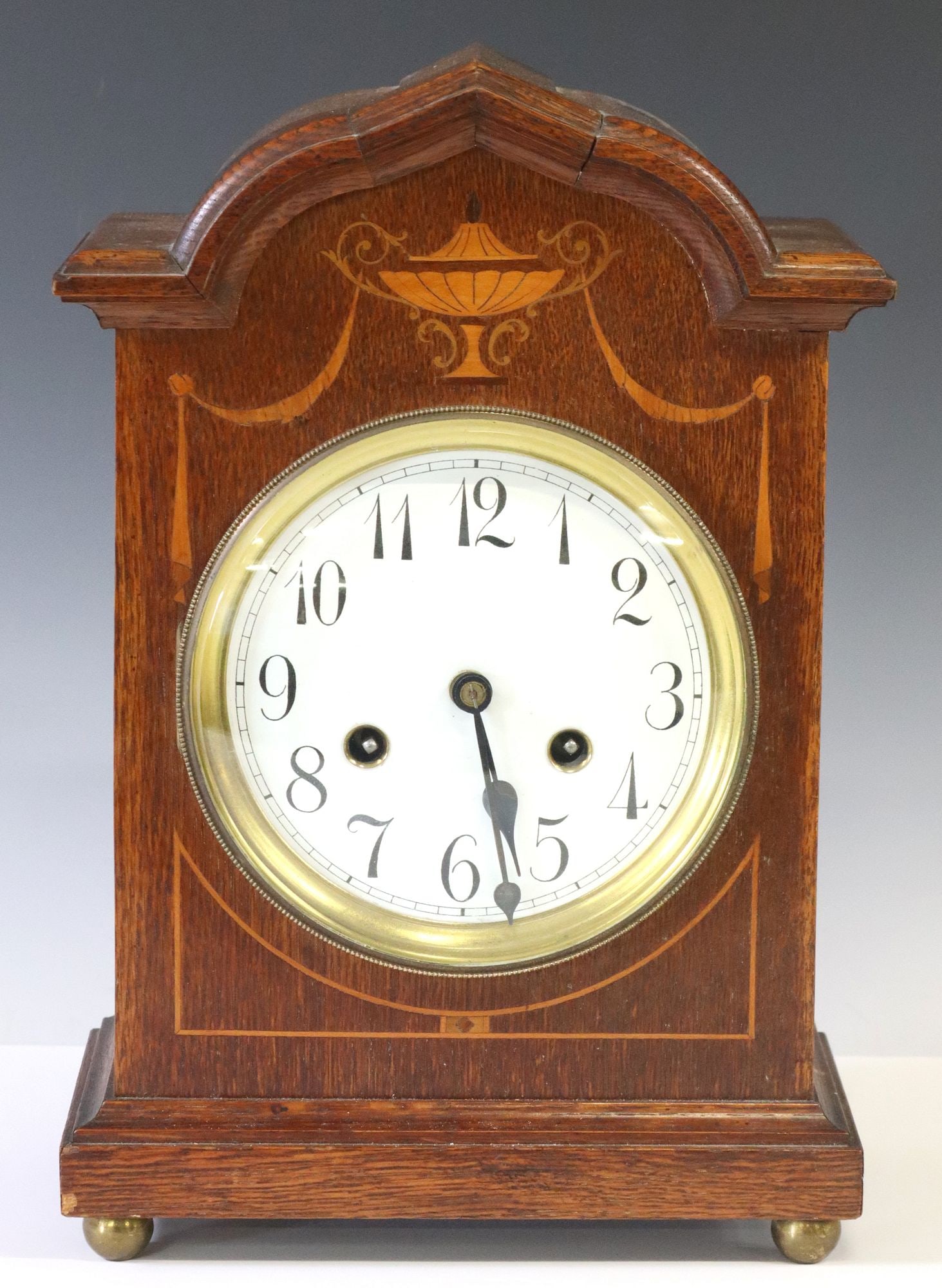 EDWARDIAN MARQUETRY OAK CASE STRIKING MANTEL CLOCK (1 of 7)