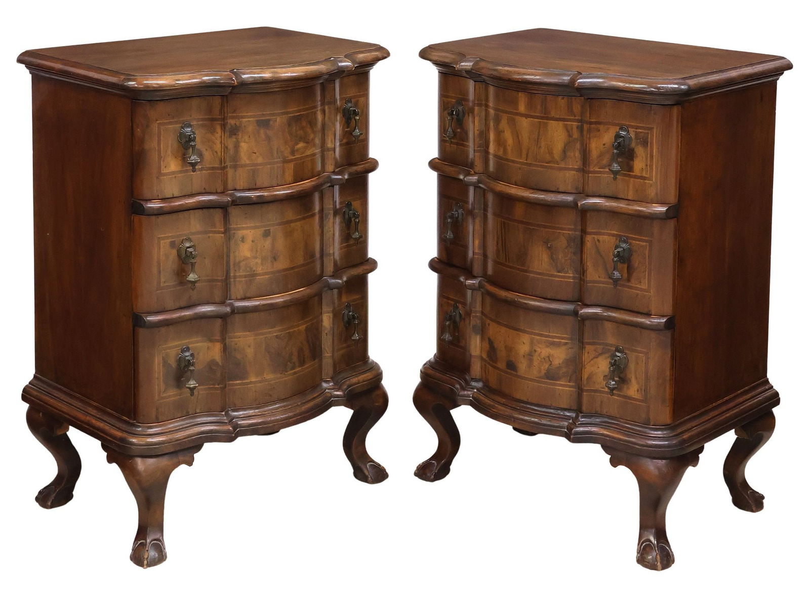 (2) ITALIAN INLAID WALNUT NIGHTSTANDS EN ARBALETE (1 of 5)