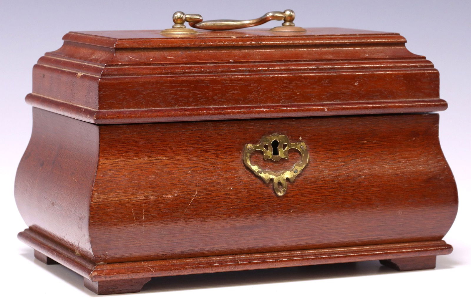 ENGLISH CHIPPENDALE STYLE MAHOGANY JEWELRY BOX (1 of 8)