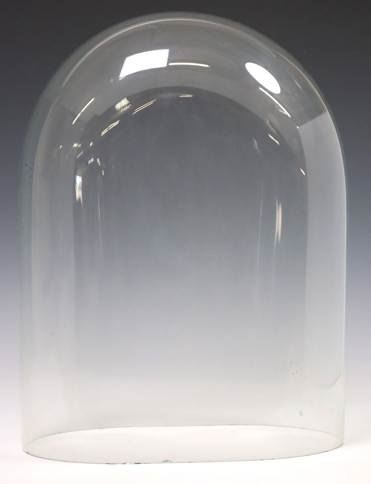 LARGE VICTORIAN GLASS CLOCK DOME OR CLOCHE (1 of 3)