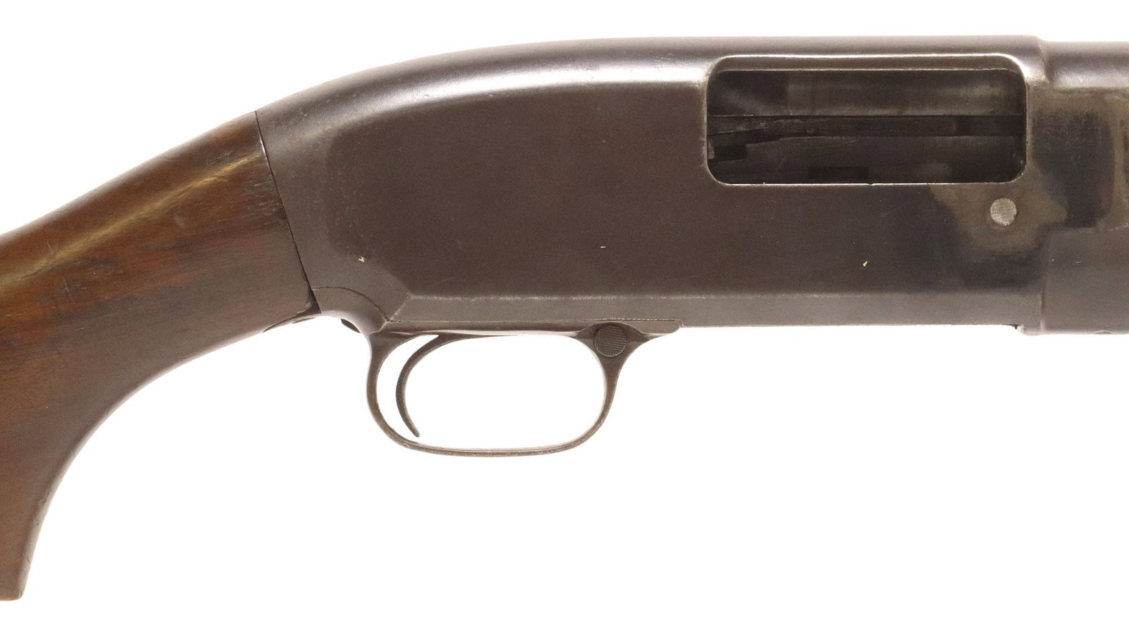 WINCHESTER MODEL 12 PUMP SHOTGUN, 12 GA. MFG 1920: Winchester Model 12 Shotgun, mfg. 1920, slide action, 12 gauge, 28.5" full choke barrel, bead front sight, hardwood stock, recoil pad, wood and metal scratching, finish loss at right receiver and
