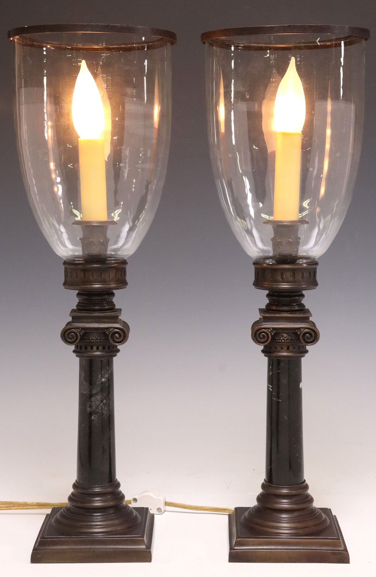 (2) NEOCLASSICAL STYLE PATINATED BRONZE & MARBLE 1-LT TABLE LAMPS (1 of 5)