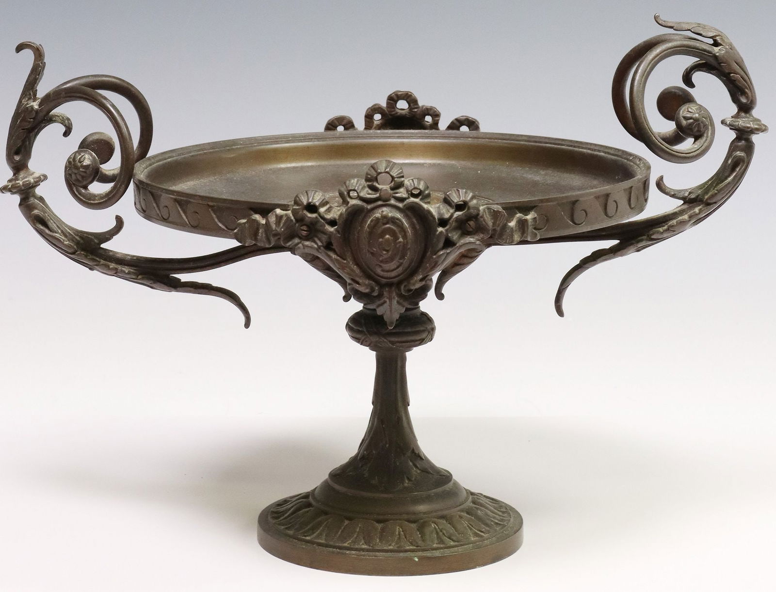 NEOCLASSICAL STYLE PATINATED BRONZE TAZZA (1 of 7)