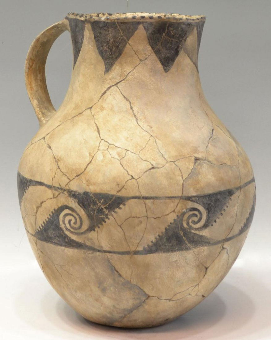 LARGE SOUTHWEST STYLE POTTERY JUG, BILL FREEMAN: Native American pottery jug by Bill Freeman (American, b. 1927), black geometric designs on a crackled light ground, numbered 86-P-1318 underfoot, 15.5"h, 9lbs Start Price: $150.00