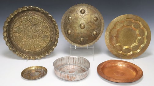 (6) METALWARE COPPER & BRASS CHARGERS & SUMATRAN SHIELD