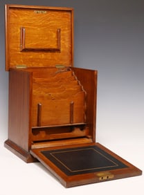 ENGLISH VICTORIAN OAK WRITING COMPENDIUM