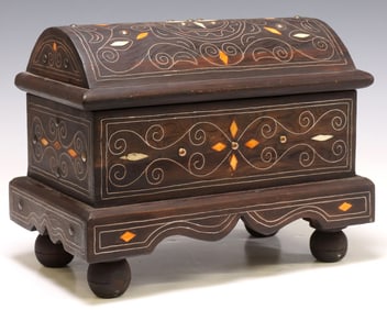 ANGLO-INDIAN FILIGREE & BONE INLAY CEDAR TABLE CASKET