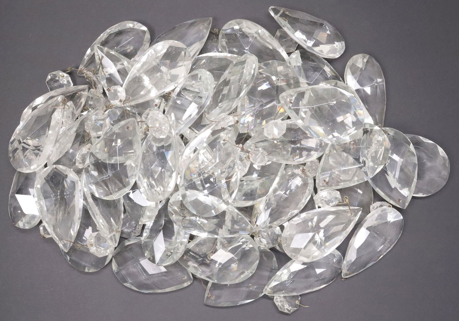 (LOT) CRYSTAL CHANDELIER DROPS & BEADS: (lot) Crystal chandelier drops, parts and pieces, including faceted teardrop pendalogues and hexagonal beads, largest:, approx 3.5"h, 2"w, 14.75lbs total