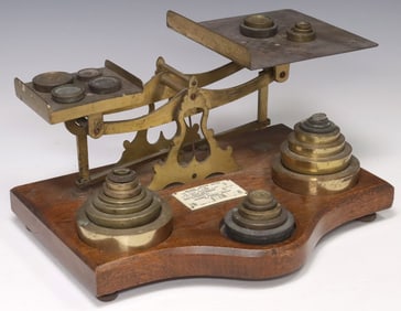 ENGLISH BRASS & OAK POSTAL BALANCE SCALE & WEIGHTS