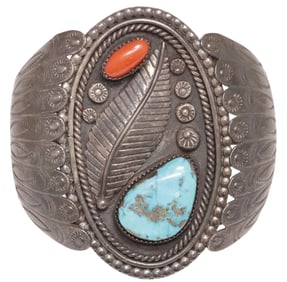 LARGE RAYMOND YAZZIE (B.1959) NAVAJO SILVER, RED CORAL & TURQUOISE CUFF BRACELET