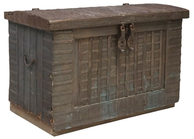 LARGE IRON-STRAPPED & BRASS-CLAD DOWRY CHEST, INDIA