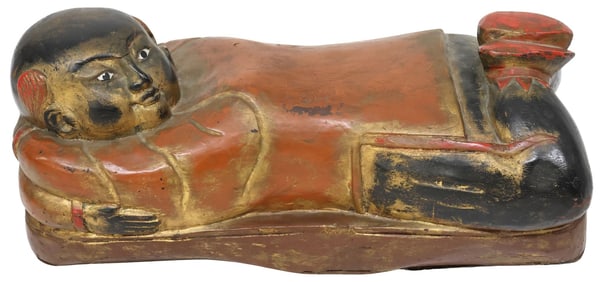 LARGE CHINESE LACQUERED & PARCEL-GILT FIGURAL NECK PILLOW