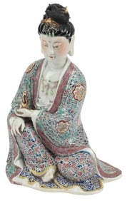 CHINESE FAMILLE ROSE FIGURE OF SEATED GUANYIN