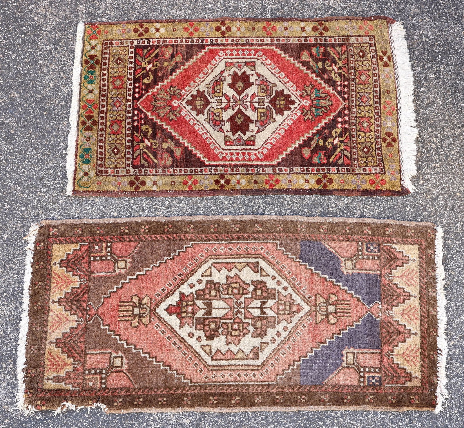(2) ESTATE HAND-TIED TURKISH RUGS: (lot of 2) Estate hand-tied Turkish rugs, including: (1) wool rug, retaining label from Hak Carpets & Kilims, intact with section of edge binding loss, approx 3'5"l, 1'7"w; (1) a