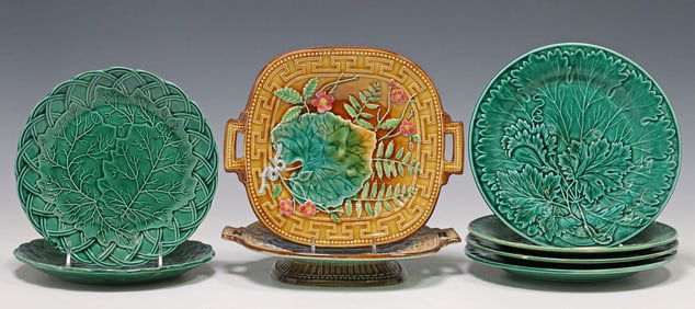 (8) MAJOLICA-GLAZED INDIVIDUAL CABBAGE PLATES, 2 ITALIAN ABIGAIL'S