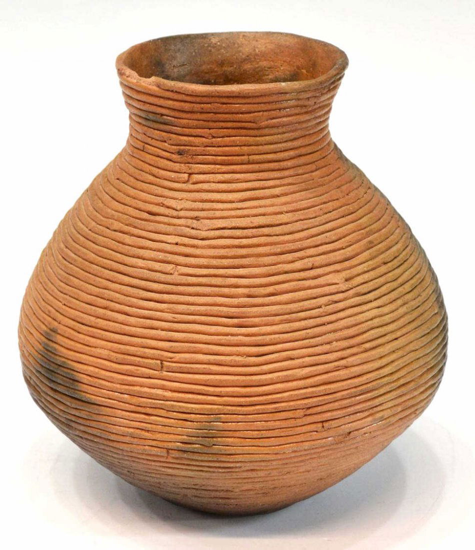 SOUTHWEST NATIVE AMERICAN POTTERY COIL POT