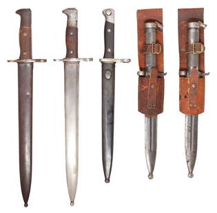 (5) BAYONETS, 1892 KRAG, 1895 CHILE, 1896 SWEDEN: (lot of 5) Military Rifle Bayonets: (2) Model 1892 Krag-Jorgensen, the 11.75" blades marked at the left ricasso "US", at right ricasso "1900", steel guards, wood handles,
