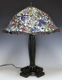TIFFANY STYLE STAINED & LEADED GLASS 2-LIGHT TABLE LAMP