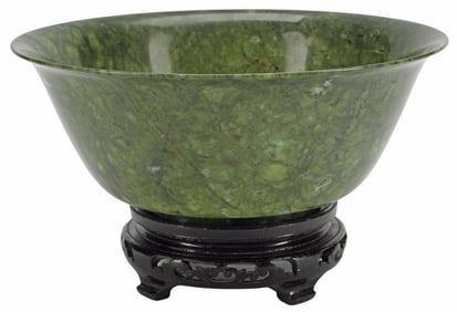 LARGE CHINESE CARVED GREEN HARDSTONE BOWL ON STAND, 12"DIAM