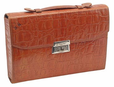 GENTLEMAN'S CROCODILE LEATHER DRESSING CASE