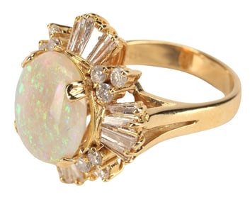 ESTATE 14KT GOLD CRYSTAL OPAL & 1.50CTTW DIAMOND RING