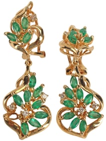 ESTATE 14KT YELLOW GOLD EMERALD & DIAMOND DROP EARRINGS