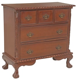 CHIPPENDALE STYLE CARVED MAHOGANY CHEST OF DRAWERS
