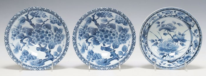 (3) CHINESE BLUE & WHITE PORCELAIN BOWLS